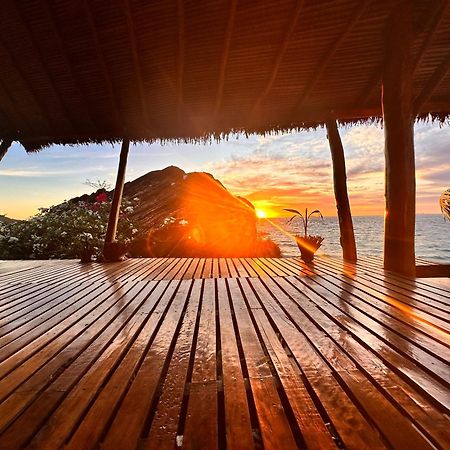 Shambala Madagascar: Beachfront Lodge And Adventures Ambolobozo 外观 照片