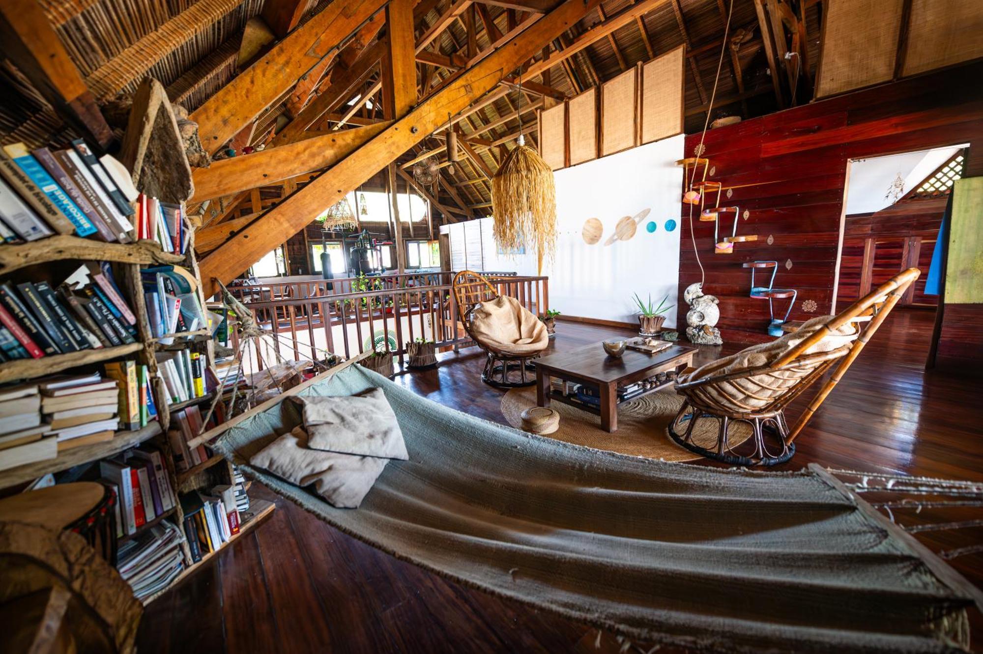 Shambala Madagascar: Beachfront Lodge And Adventures Ambolobozo 外观 照片