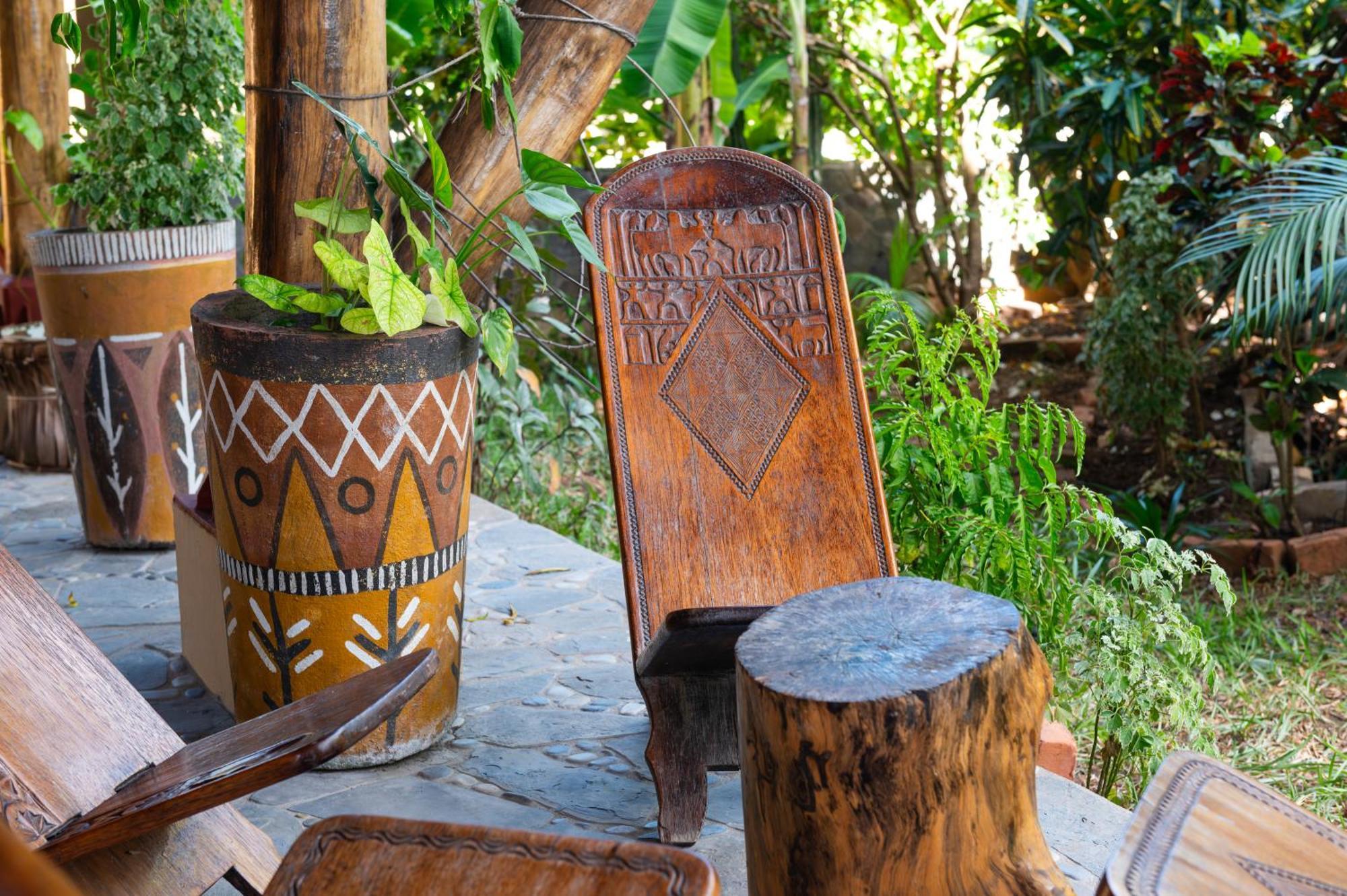Shambala Madagascar: Beachfront Lodge And Adventures Ambolobozo 外观 照片