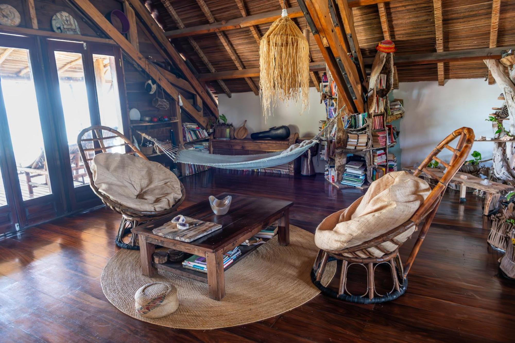 Shambala Madagascar: Beachfront Lodge And Adventures Ambolobozo 外观 照片